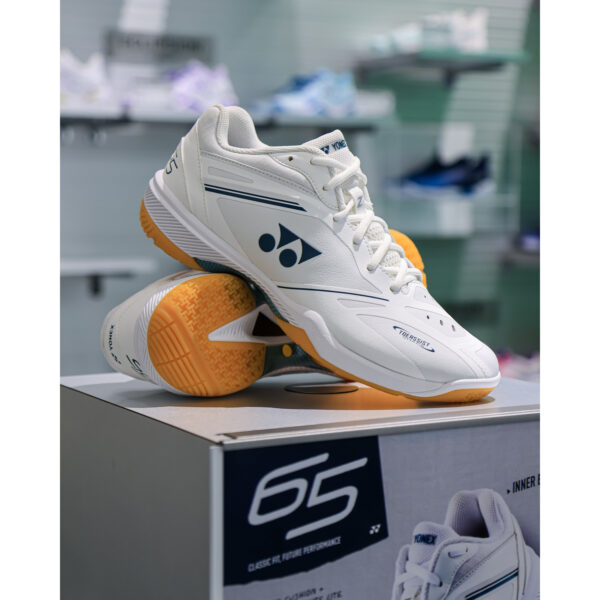 YONEX　パワークッション65Zメン. SHB65Z4M - 画像 (4)